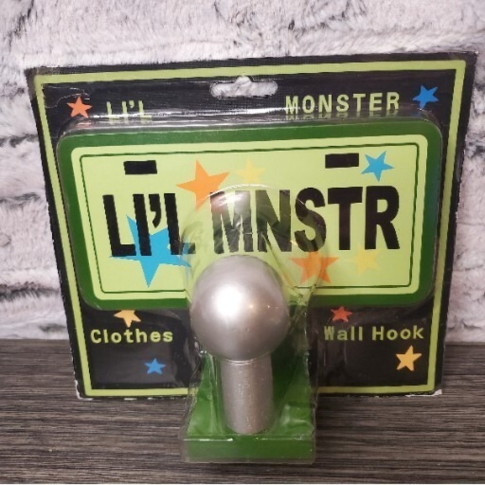 Boys Li'l Mnstr Little Monster Wall Hook License‎ Plate Hanging Clothes Hanger
